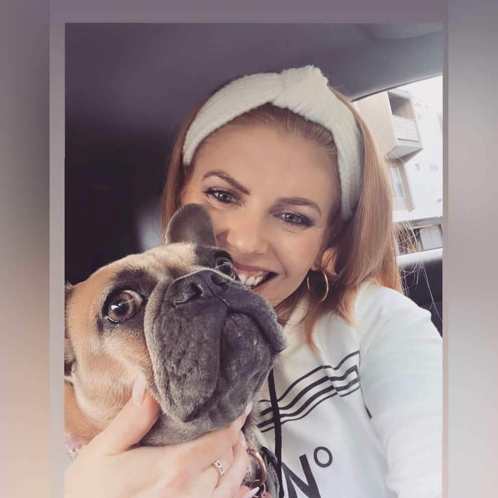Meet your Posher, Courtney